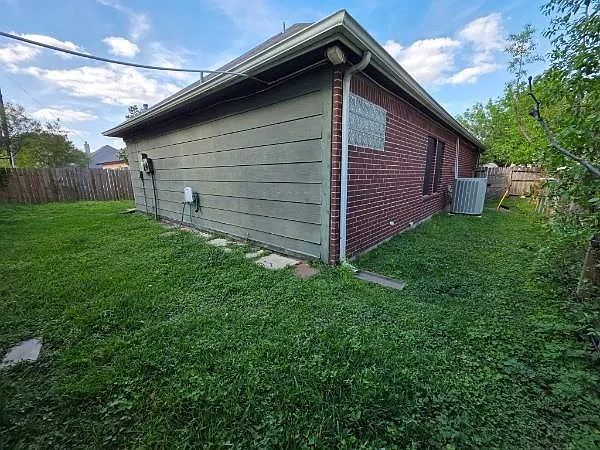 13607 Sable Ln — Photo 26