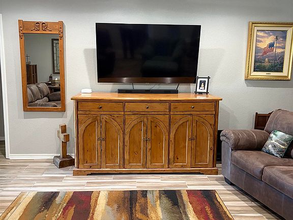 5th image of 3709 Stonegate Dr