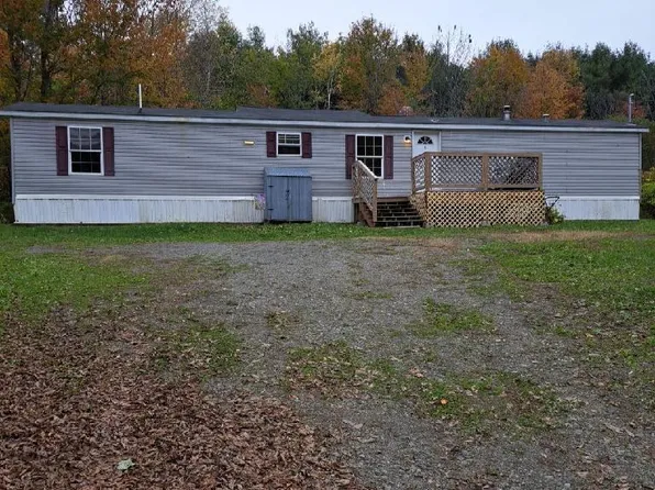 344 Todds Corner Road, Saint Albans, ME 04971