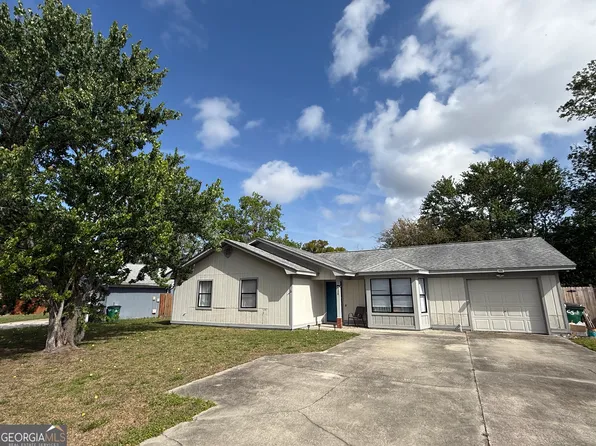 128 Dogwood Cir, Saint Marys, GA 31558