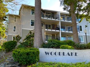 3200 80th Ave SE UNIT 1, Mercer Island, WA 98040