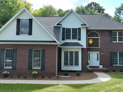 2364 E Mockingbird Ln, Midland, MI, 48642