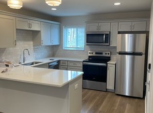 6305 N Rosebury Ave #1E, Saint Louis, MO 63105