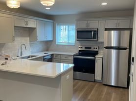 6305 N Rosebury Ave, Saint Louis, MO
