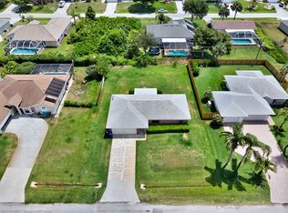 474 Quarry Ln, Sebastian, FL 32958