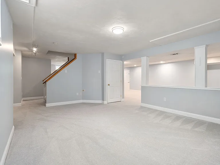 13 Breakneck Hill Rd — Photo 35