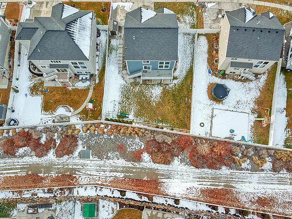 5th image of 524 N Pinnacle Ln