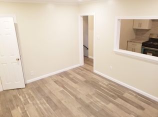 24016 Mayda Rd, Rosedale, NY 11422