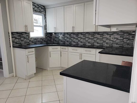 5th image of 218-60 110th Ave
