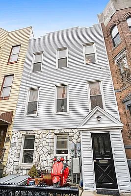 1st image of 229 N Henry St #1