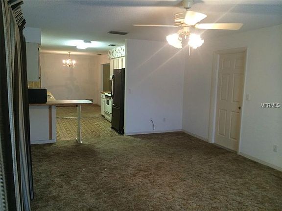 5th image of 721 Tulip Ct