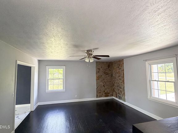 4th image of 2908 Currituck Dr