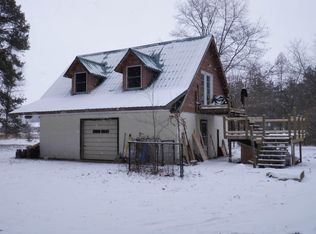 1658 E Center Rd, Hastings, MI 49058