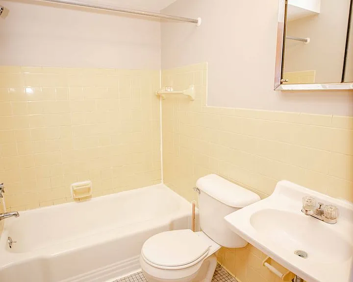 5750 Winona Dr — Photo 16
