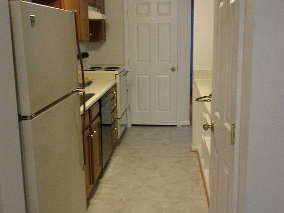 2nd image of 3361 Yost Ln #B101