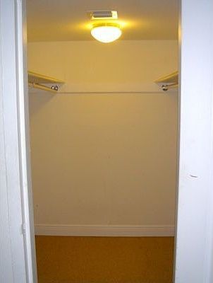 4th image of 5201 Geneva Way APT 101