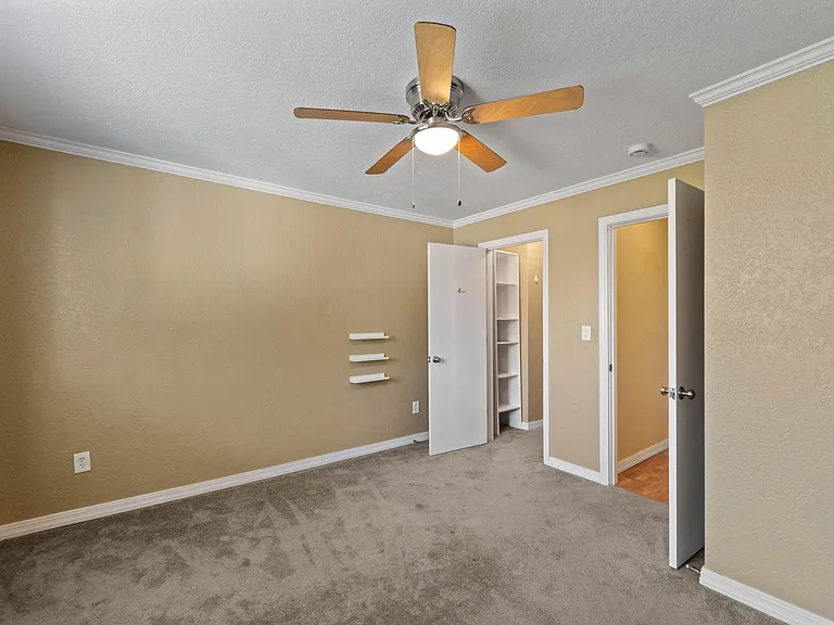 3120 Hennepin Ave #205 — Photo 13