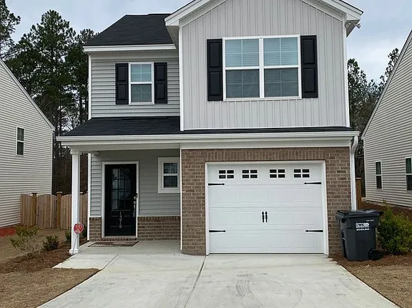 1378 Tanreall Dr, Lexington, SC 29073