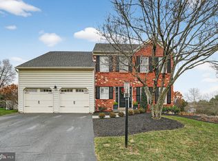 926 Covington Dr, Downingtown, PA 19335