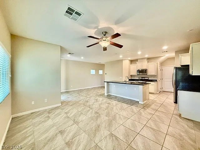 8443 Blacktip Ave — Photo 5