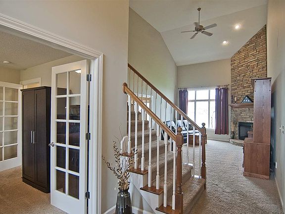 5th image of 1404 W Glenview Ct