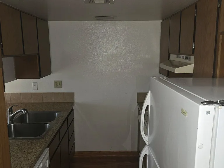 3033 E Devonshire Ave #2027 — Photo 4