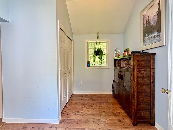 3rd image of 115 Onset Road