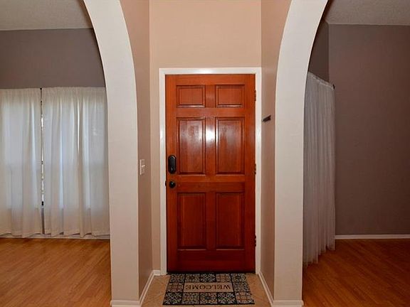3rd image of 4050 Biscayne Ct