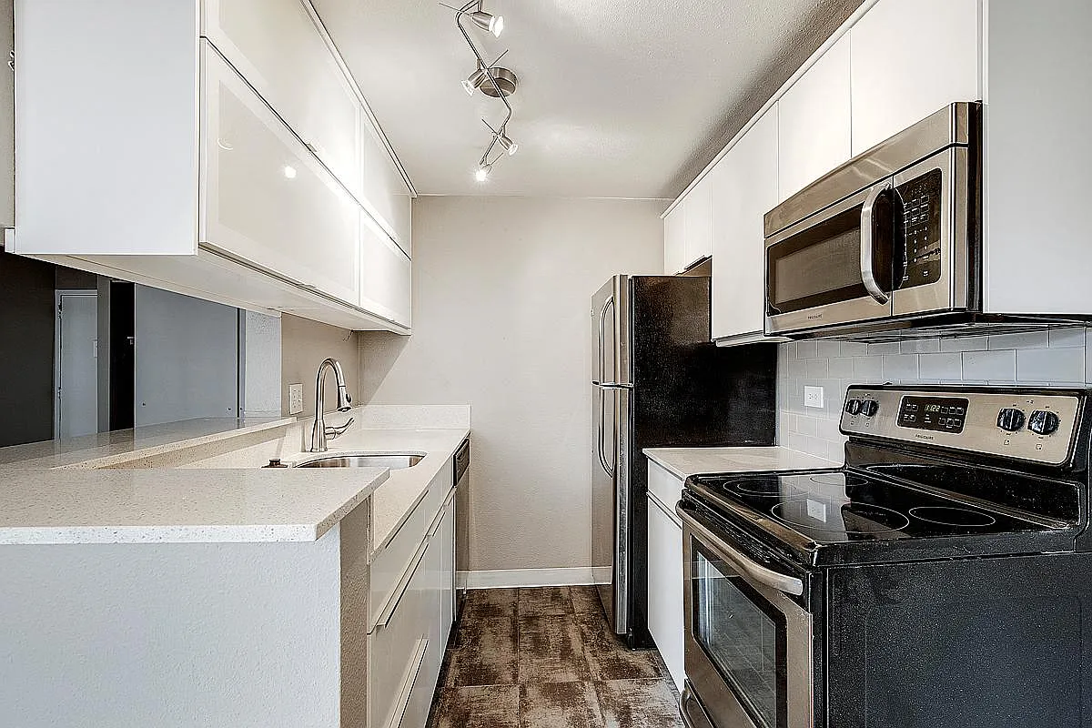 Dwell Apartments — Photo 3