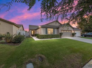 14523 Coneflower Dr, Bakersfield, CA 93314