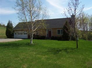 337 Stowe Hill Rd, Wilmington, VT 05363