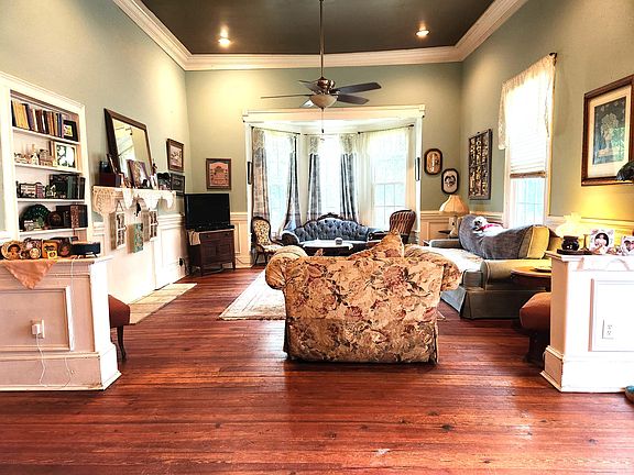 5th image of 107 Whitridge Ln