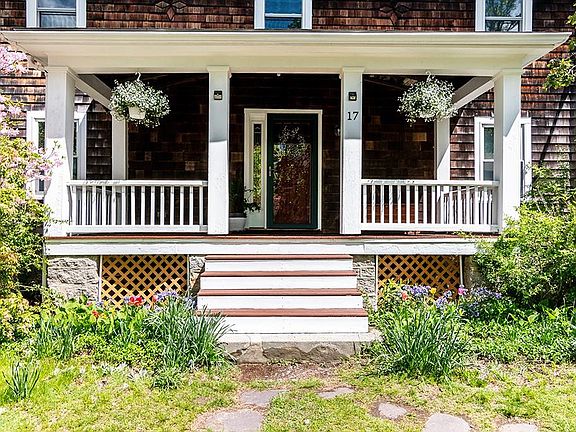 4th image of 17 Briar Ln