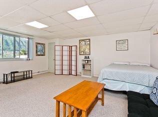 3039 Lanikaula St, Honolulu, HI 96822