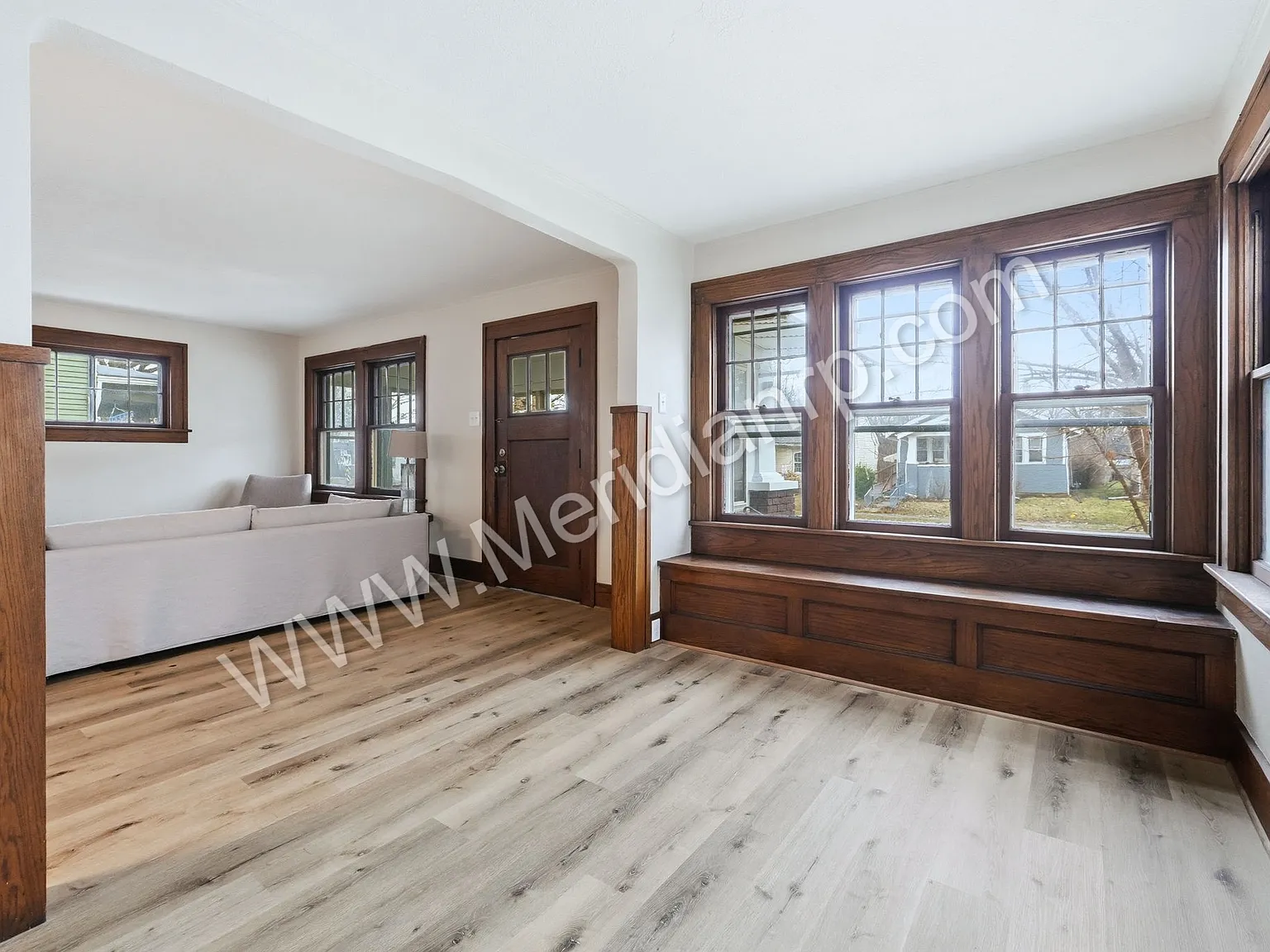 931 Woodview Boulevard - 1 — Photo 2