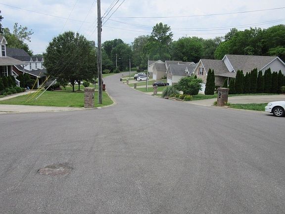 4th image of 502 Turner Reynolds Ct