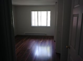 4502 Garden Quarter Rd APT 7, McHenry, IL 60050