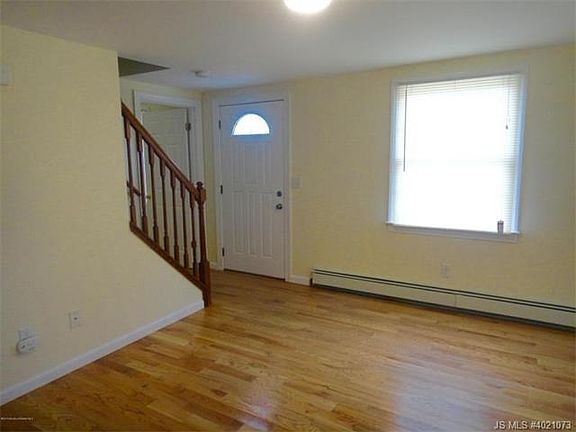 2nd image of 505 Hawser Pl