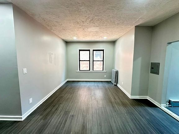3rd image of 52-54 S Arlington Ave APT 10