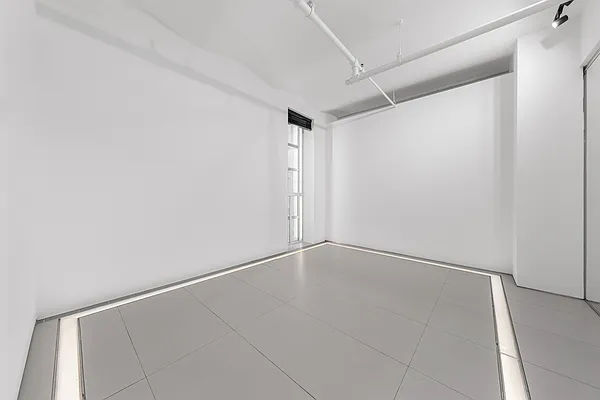 Rented by Douglas Elliman | media 10