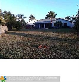 4th image of 5910 Deerfield Pl