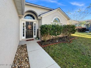 622 Largo Ln, Macclenny, FL 32063
