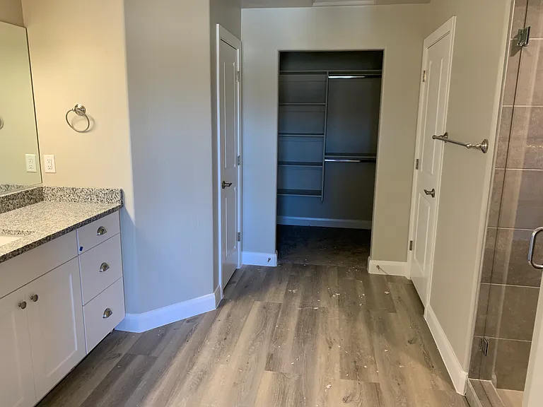508 N 480 W — Photo 13
