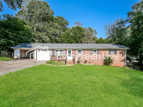 151 Leawood Dr, Spartanburg, SC 29302