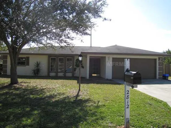 2812 Barnard Rd, Bradenton, FL 34207
