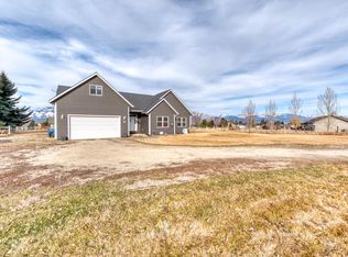 871 Honeyhouse Ln, Corvallis, MT 59828