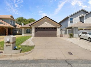 1436 Eastview St, Fort Worth, TX 76134