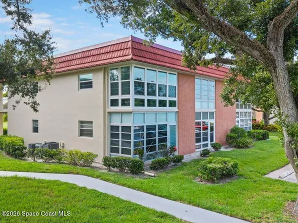 32 Pine Arbor Ln APT 205, Vero Beach, FL 32962