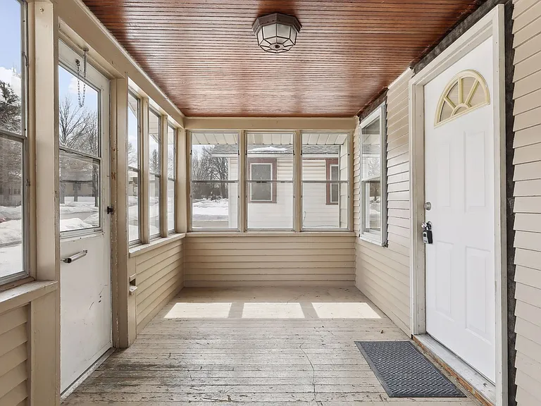 1119 Matilda St — Photo 6