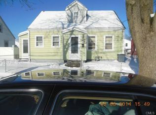 123 Birdsey St, Bridgeport, CT 06610